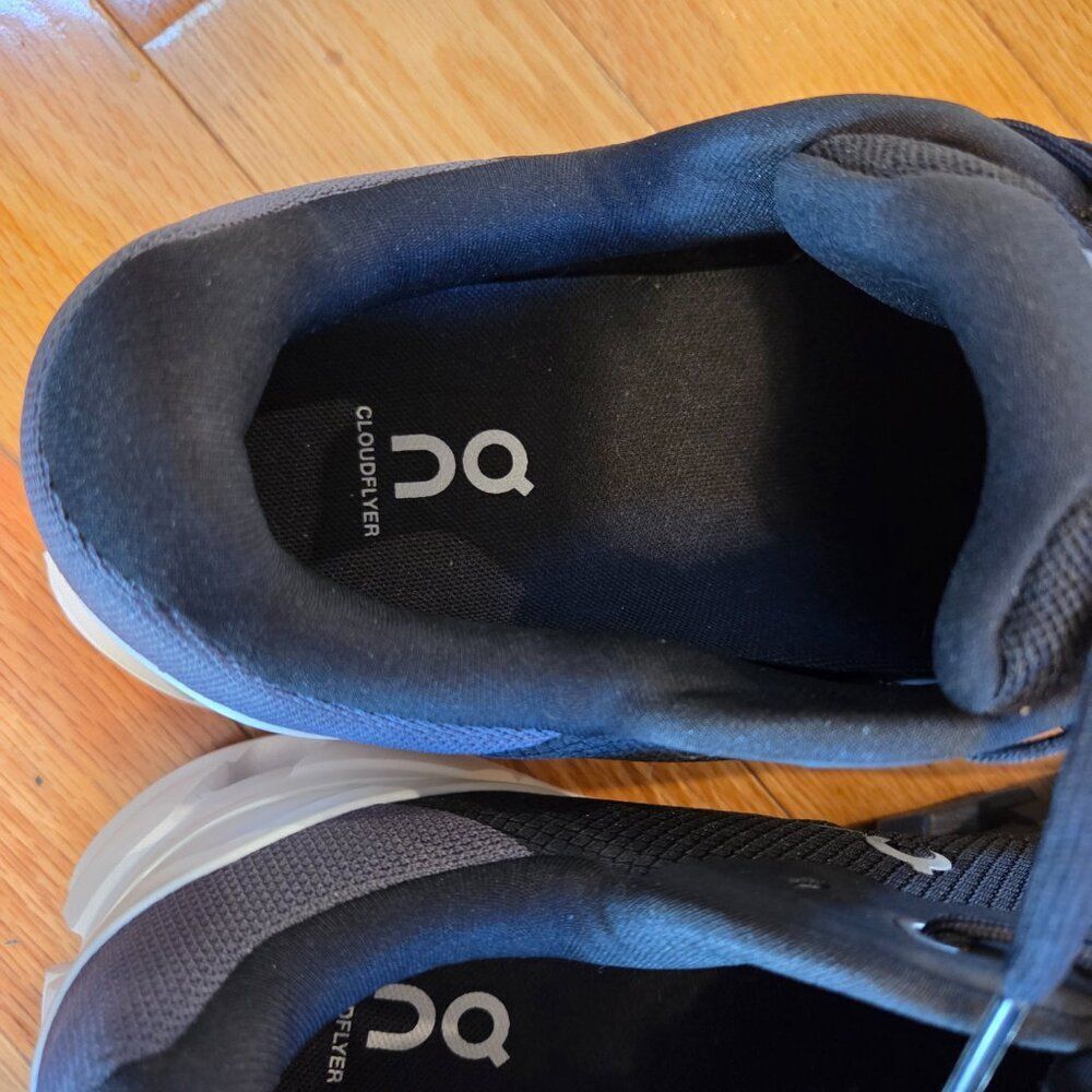 On Cloudflyer Mens Running Shoes *Different Sizes Left Size 12.5 Right Size 11.5 - Picture 6 of 14